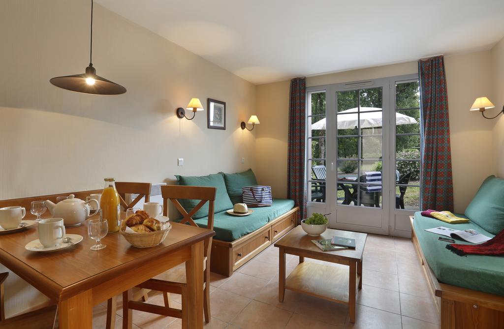 Residence Lac Mondesir Monflanquin Rum bild